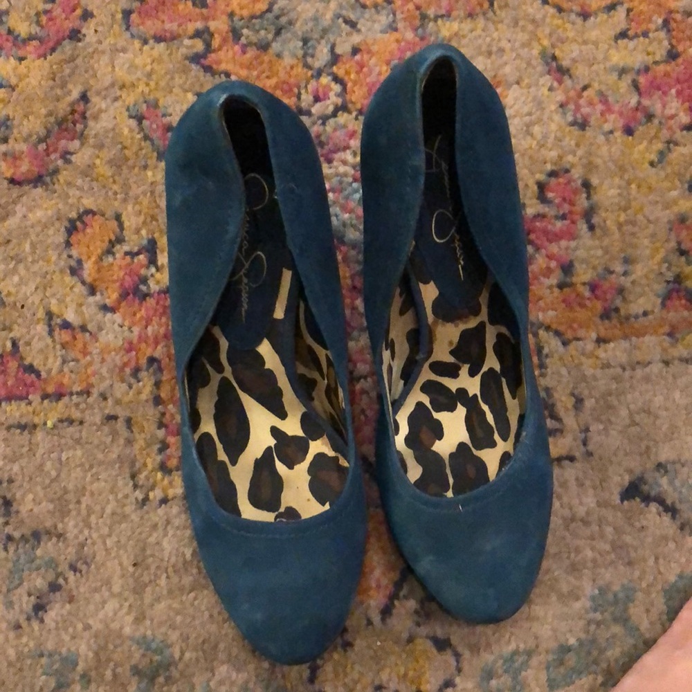 Feel leather 5 inch heels.